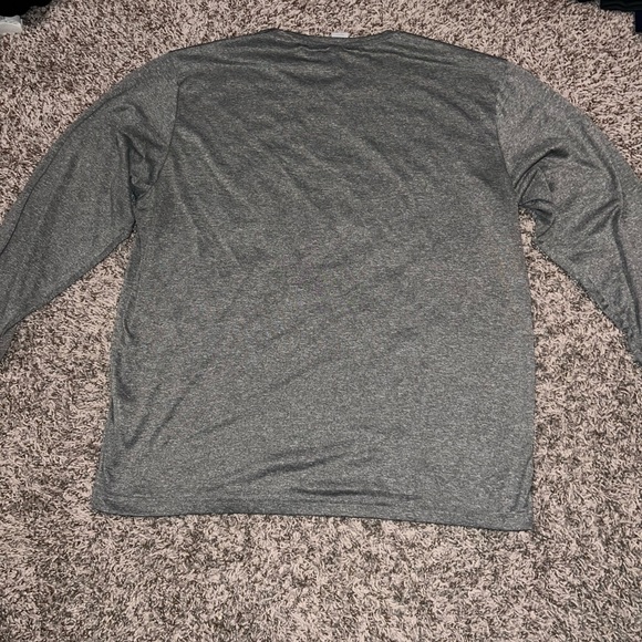 University of Illinois Nike Tshirt - Picture 2 of 2